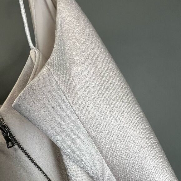 Alice + Olivia Harmon Thong Bodysuit - Picture 10 of 10